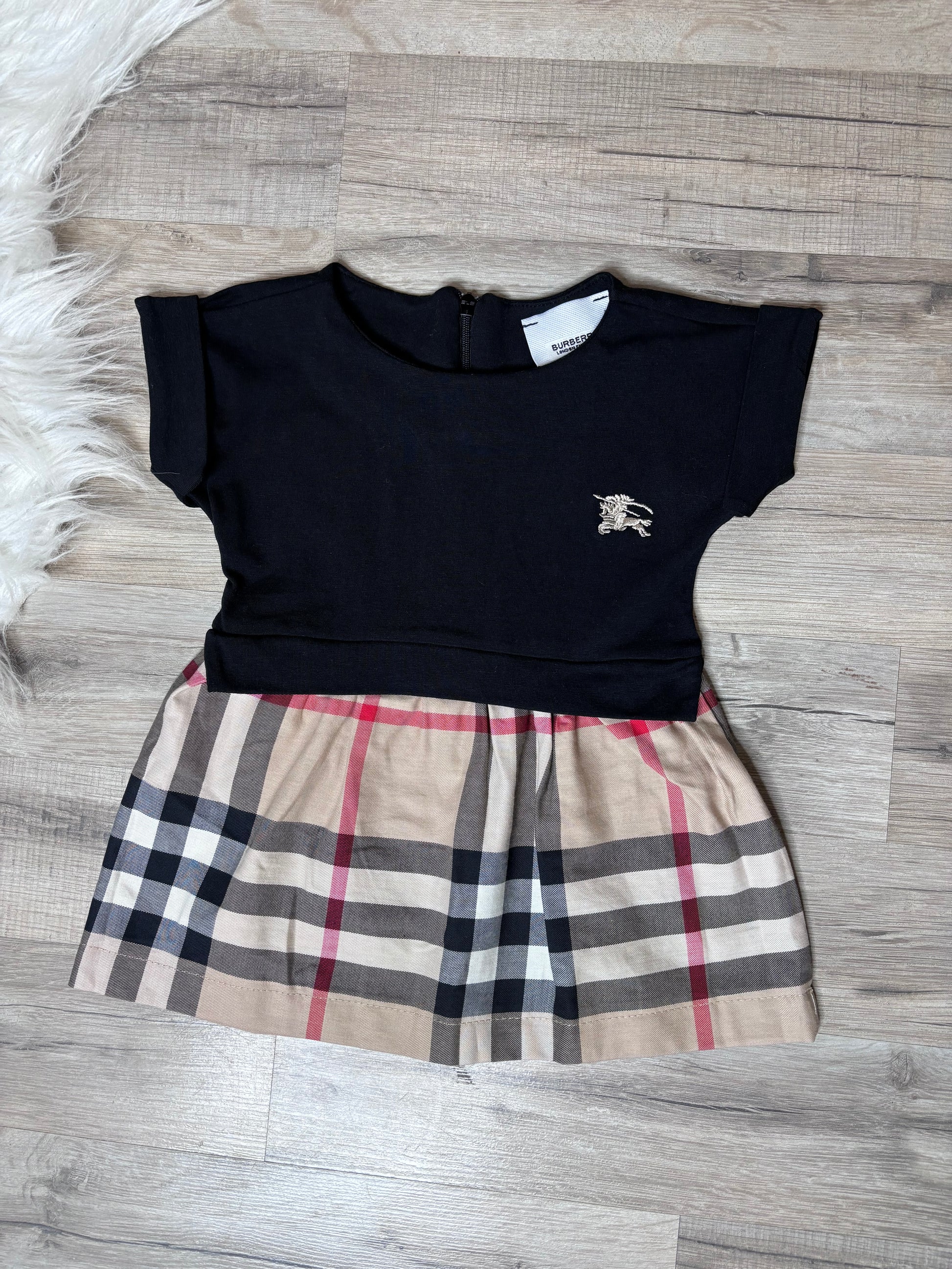 Robe fille noir, blanc ou rose