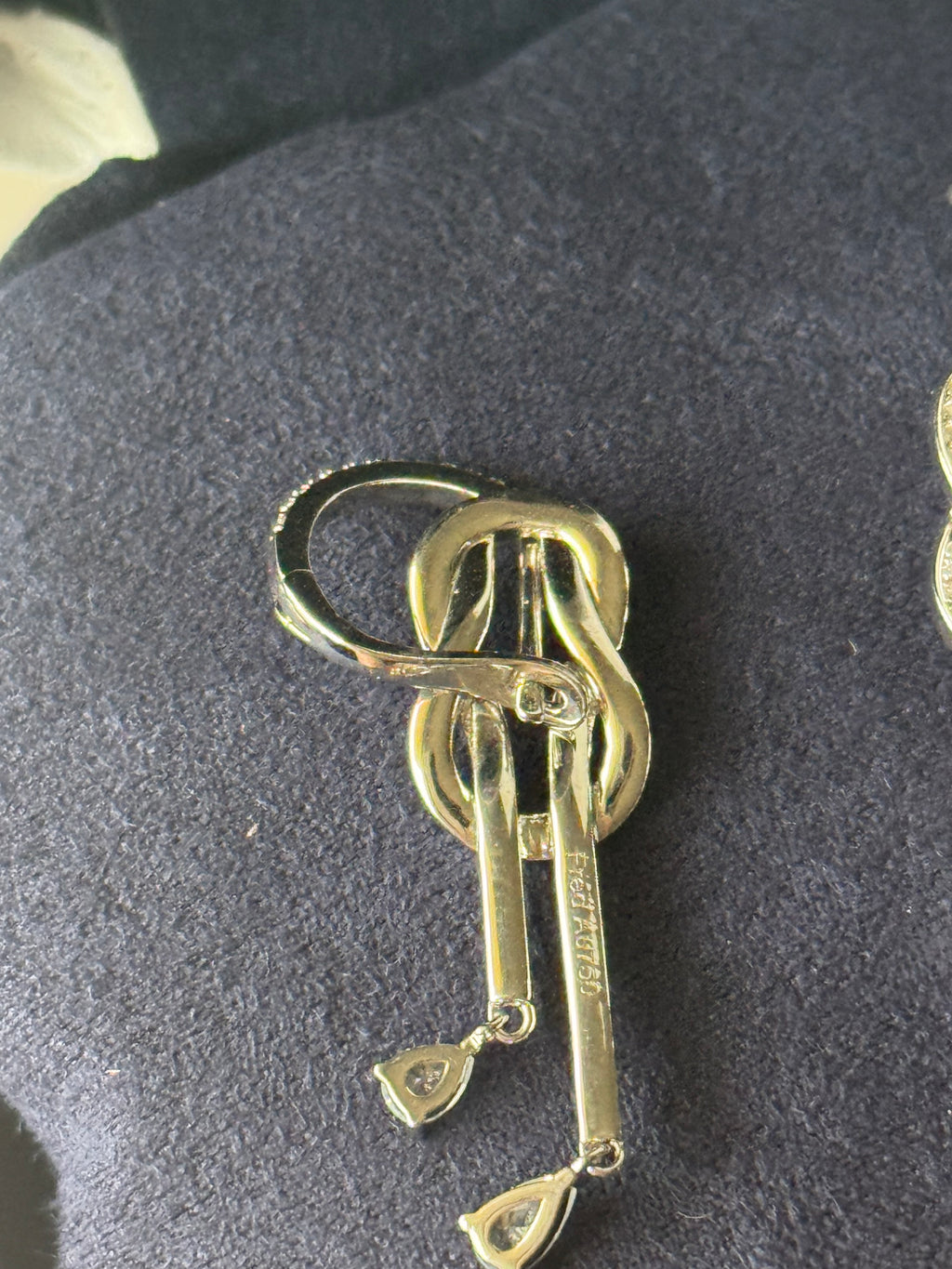 Boucle d’oreille