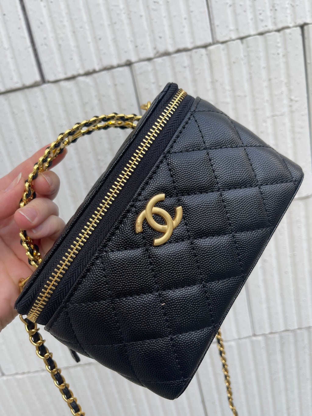 Vanity cuir caviar