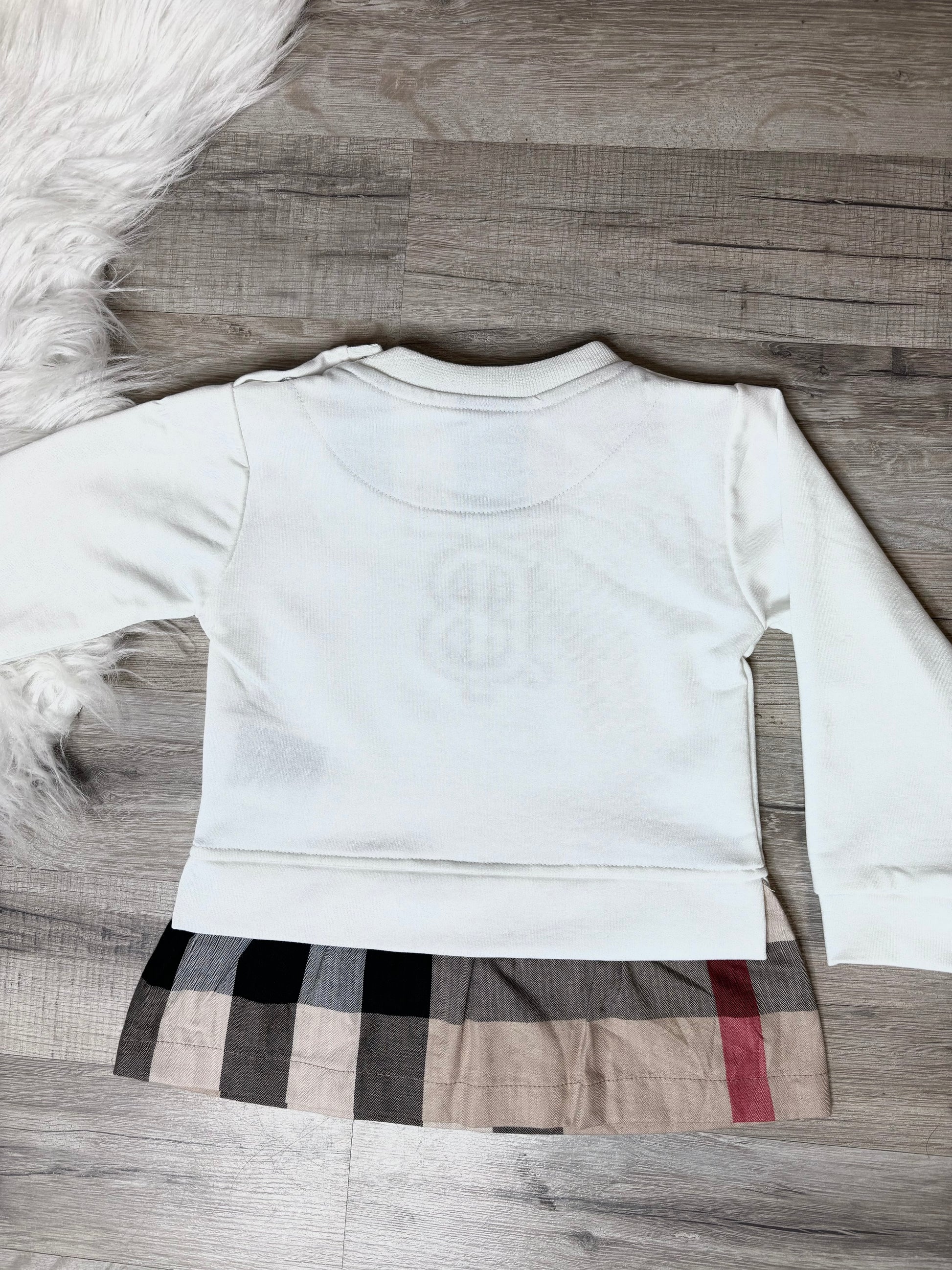 Robe fille noir ou blanc