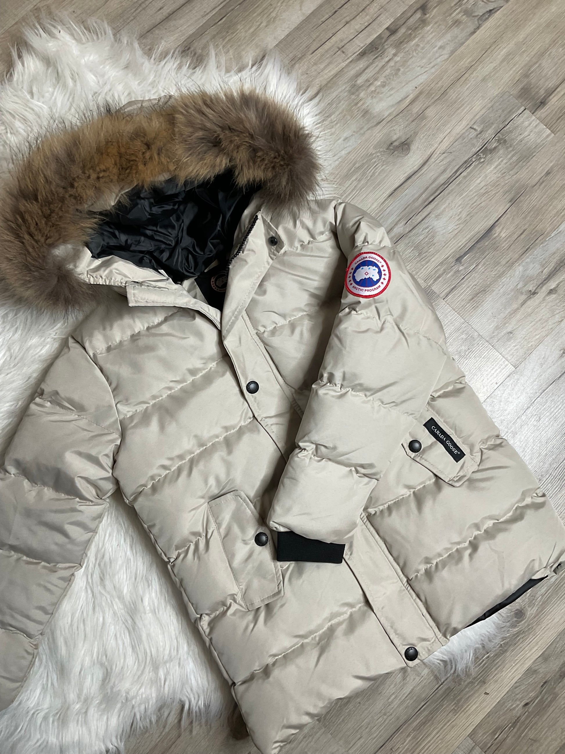 Doudoune enfant beige fourrure