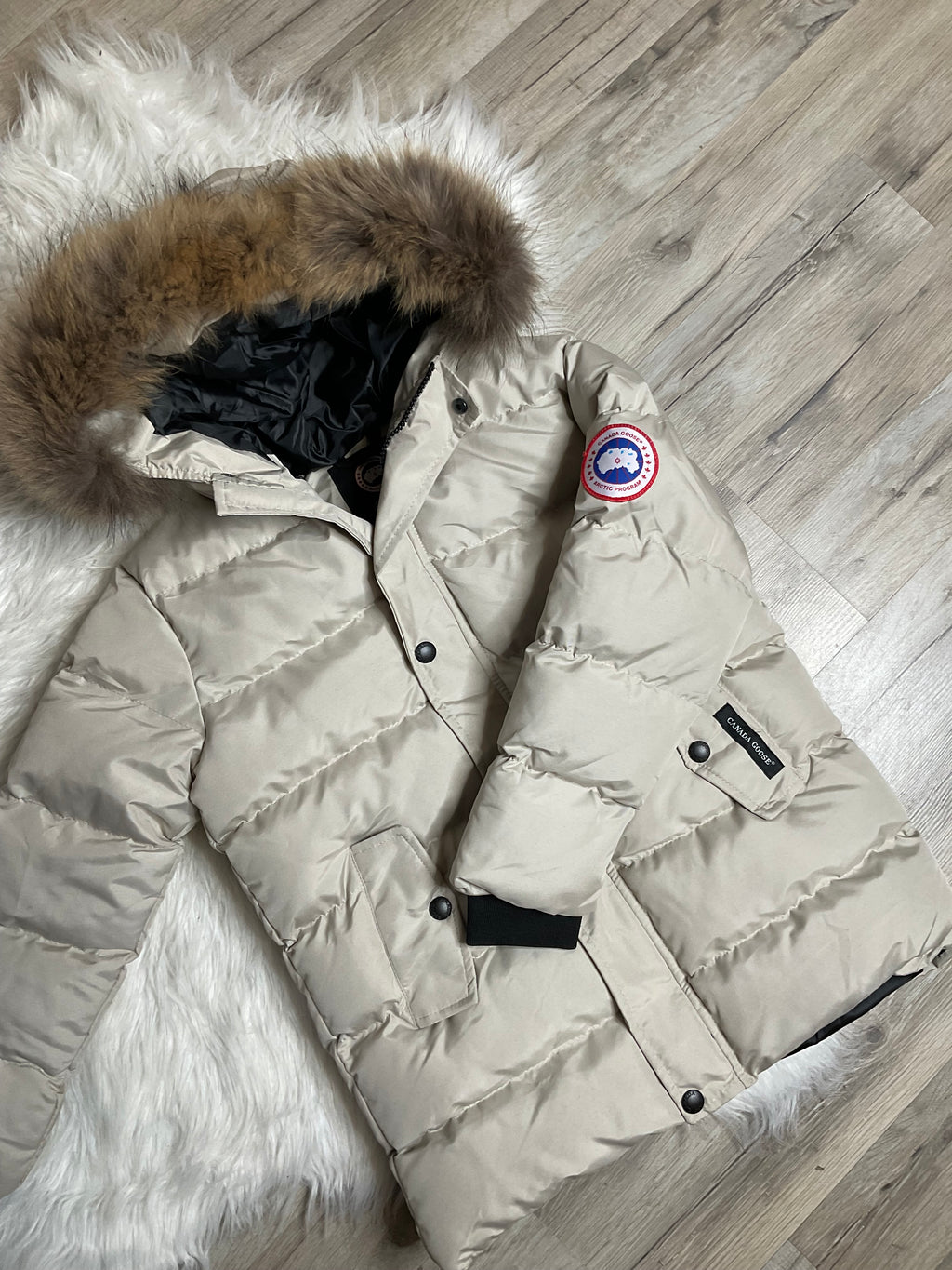 Doudoune enfant beige fourrure