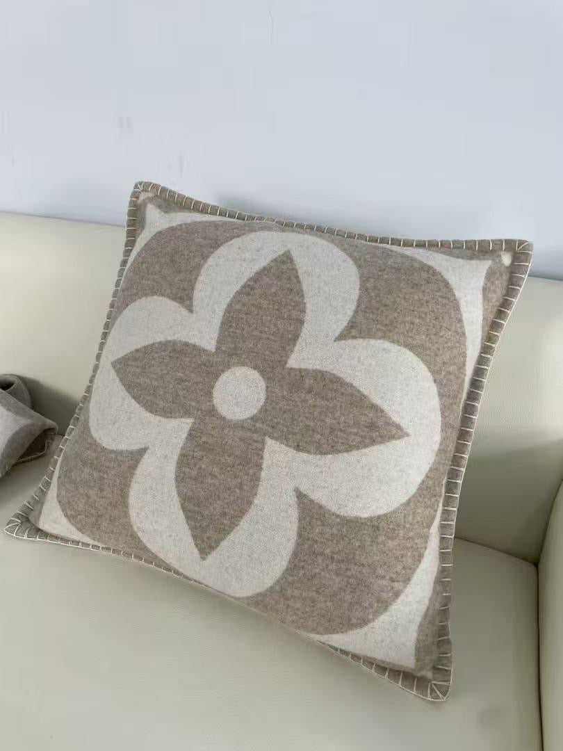 Couverture / coussin maison