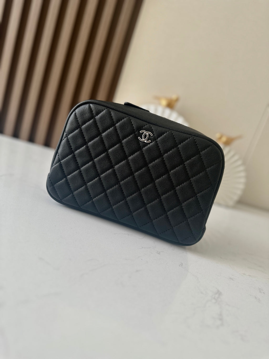 Vanity cuir caviar