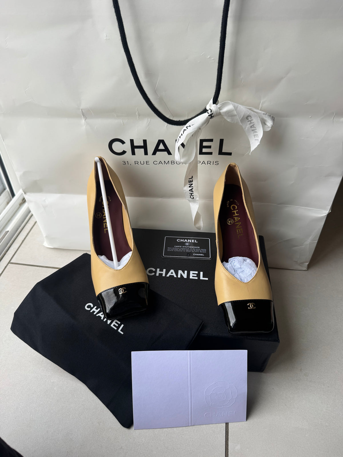 Escarpin CC beige 38