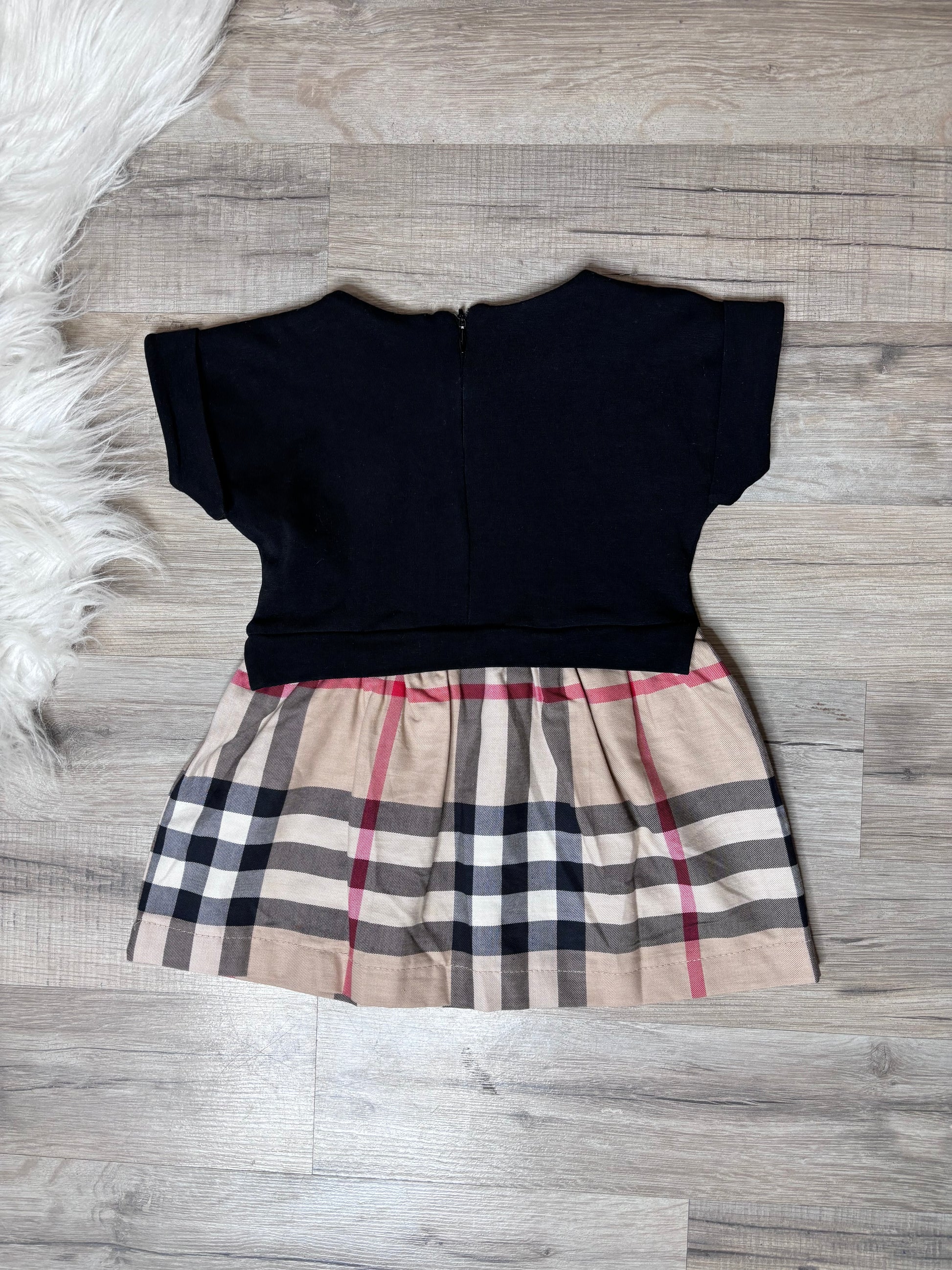 Robe fille noir, blanc ou rose