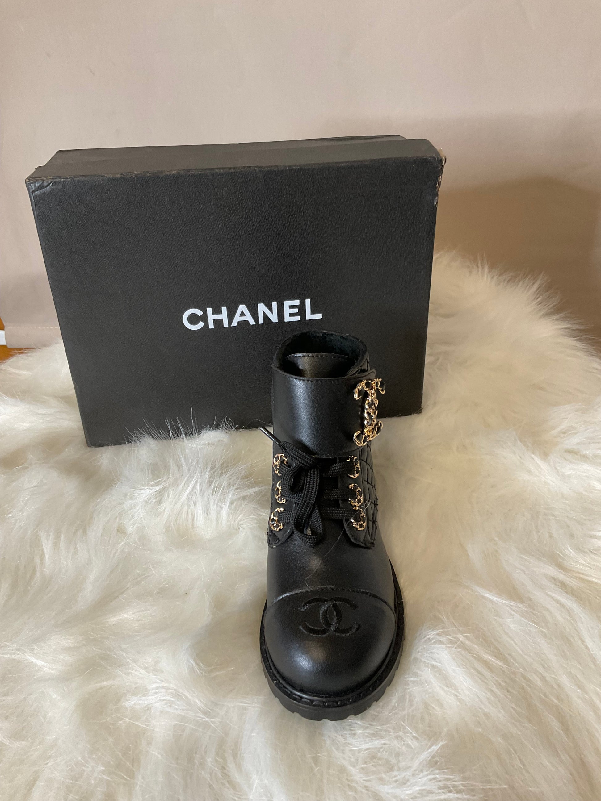 Bottine fille noir ou beige