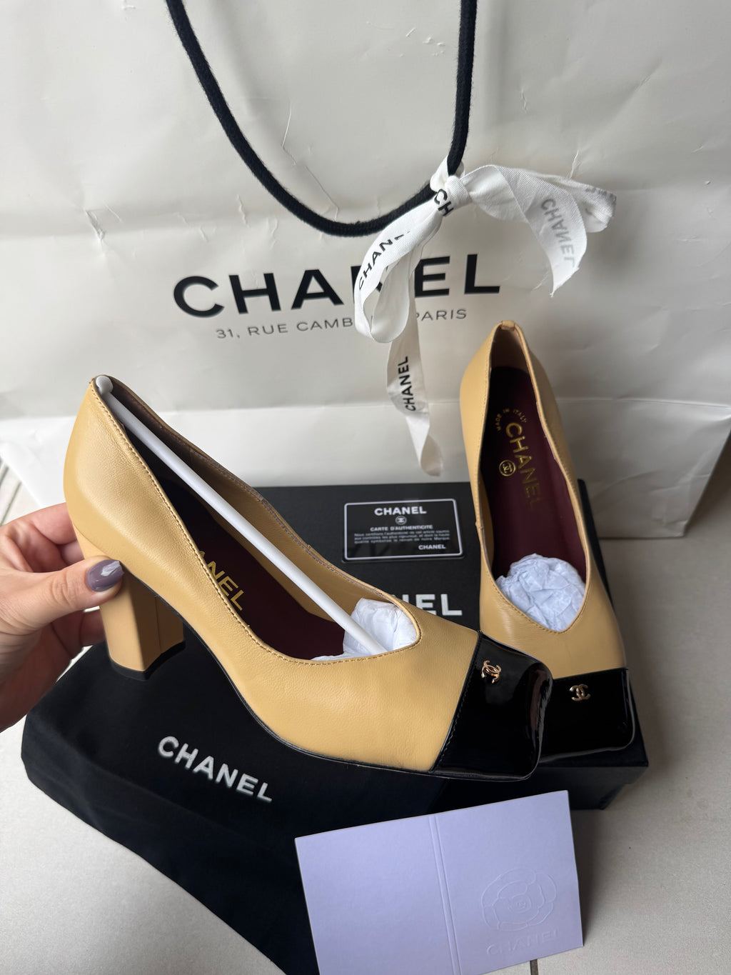 Escarpin CC beige 38
