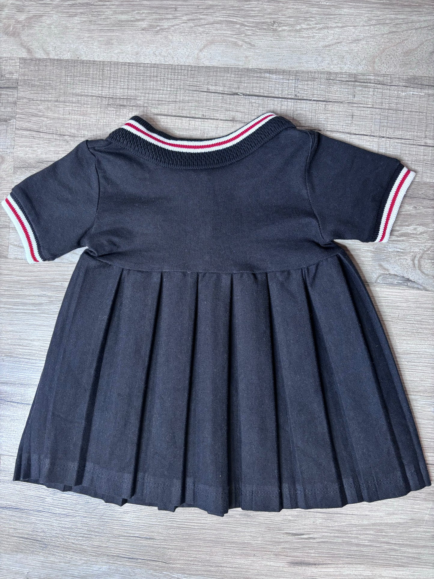 Robe fille noir ou blanc