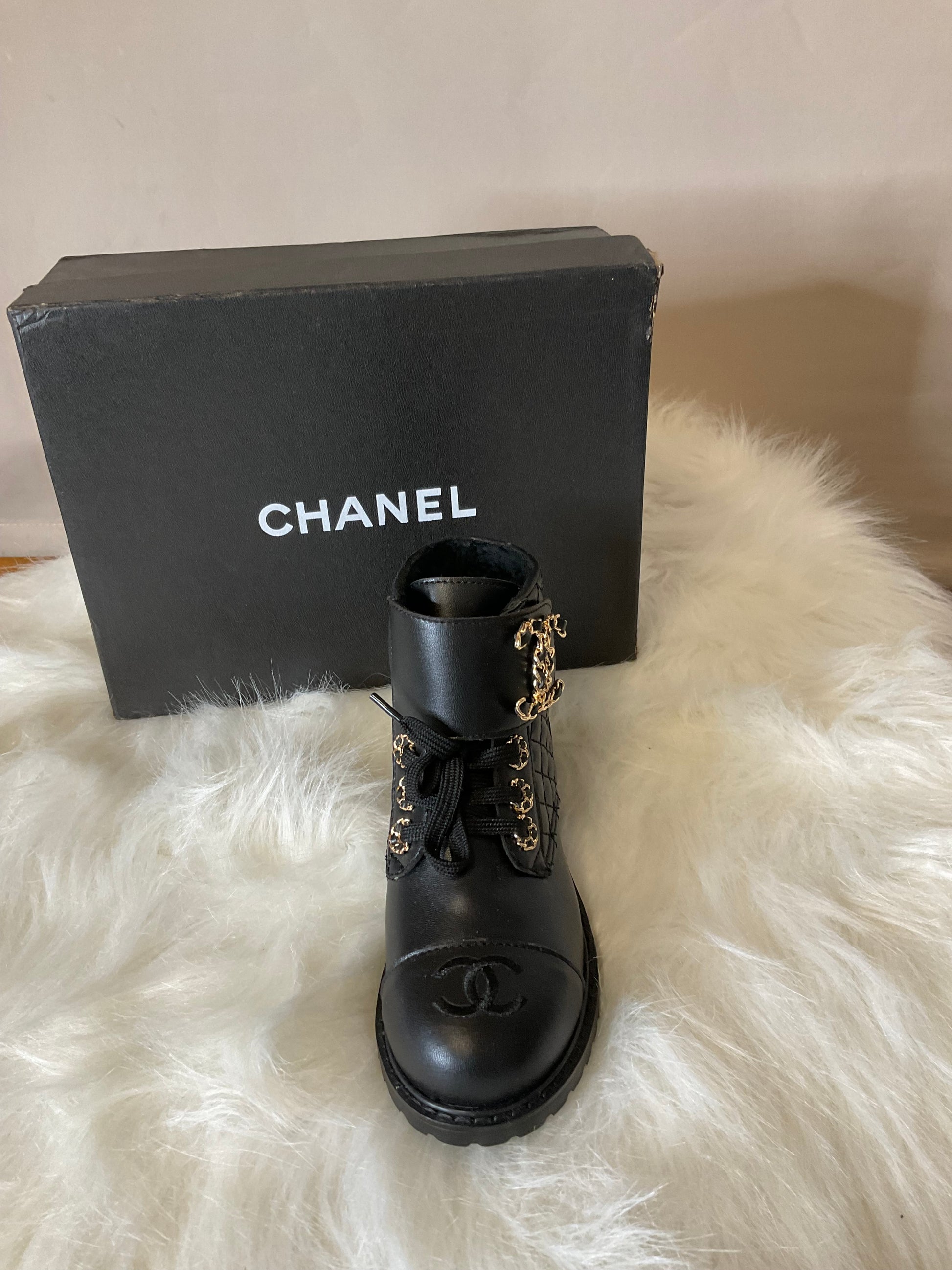 Bottine fille noir ou beige