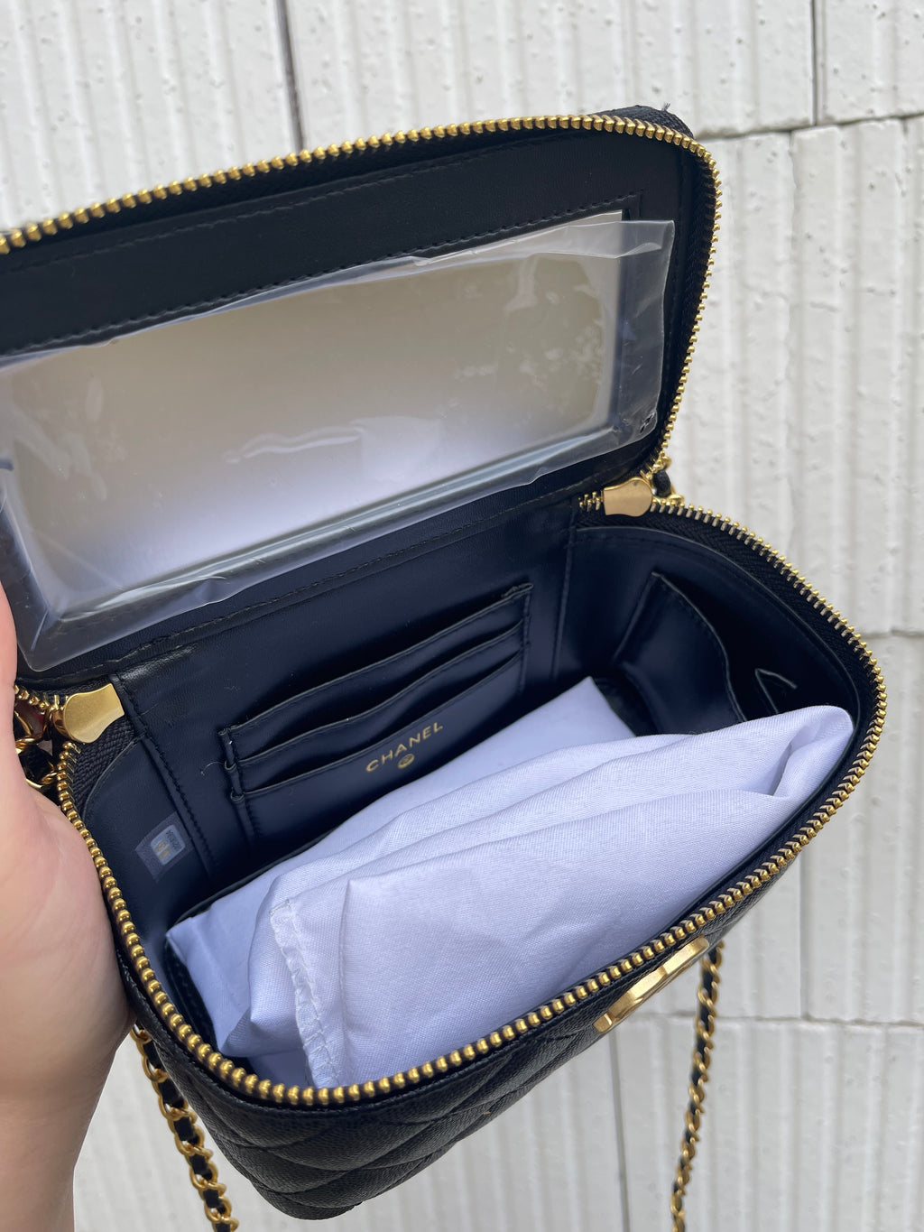 Vanity cuir caviar