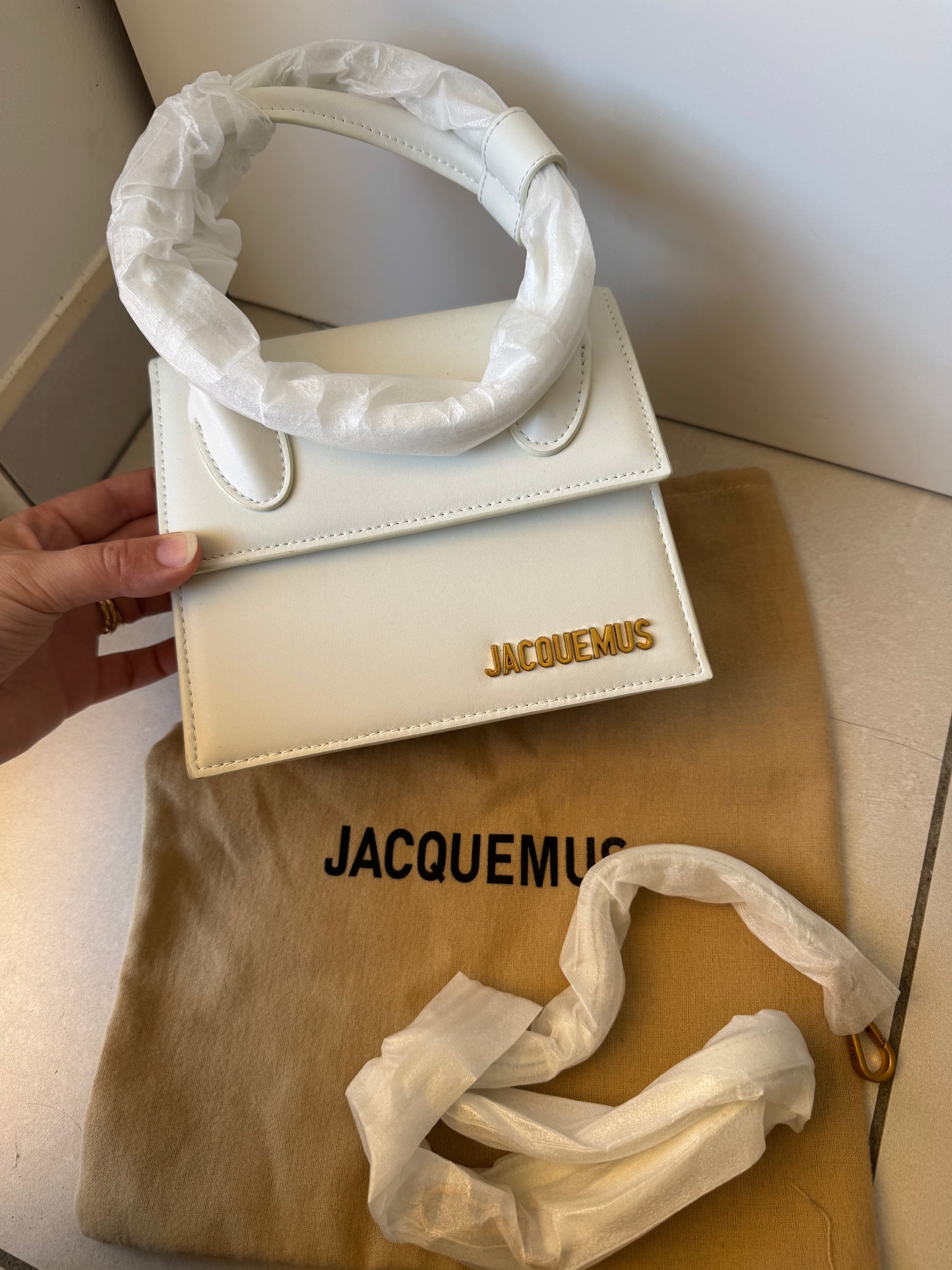 Sac J