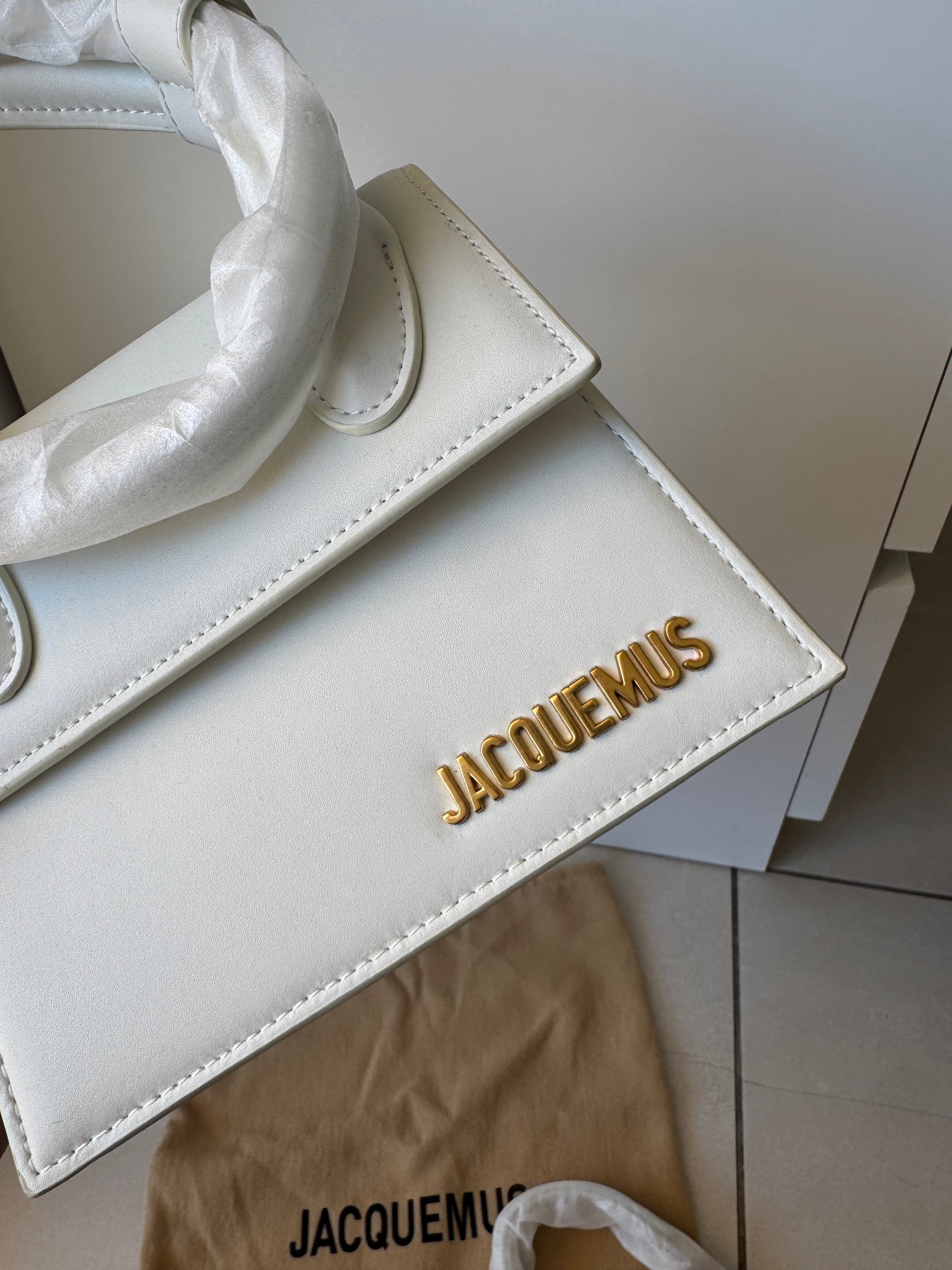 Sac J