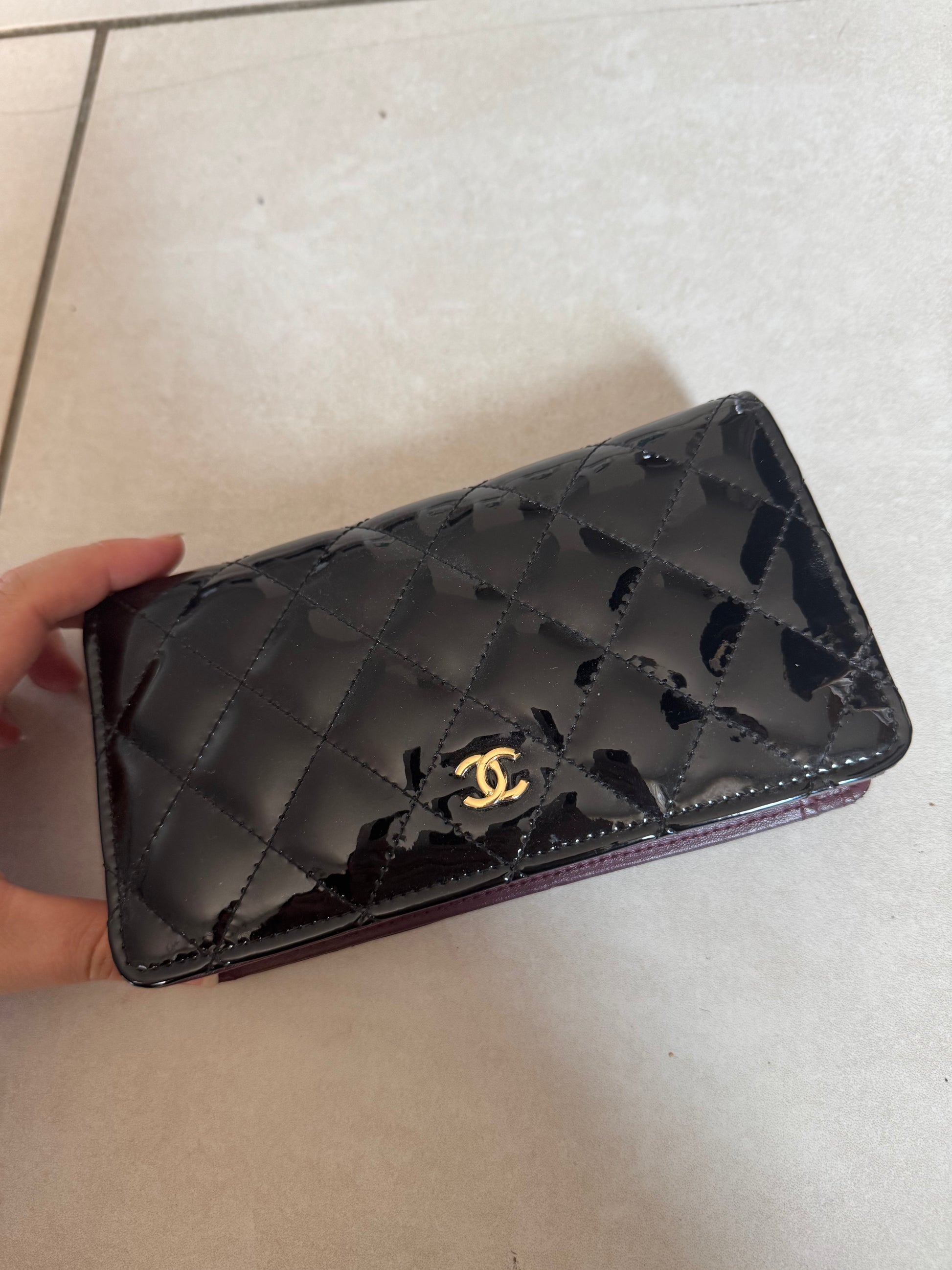Porte feuille vernis