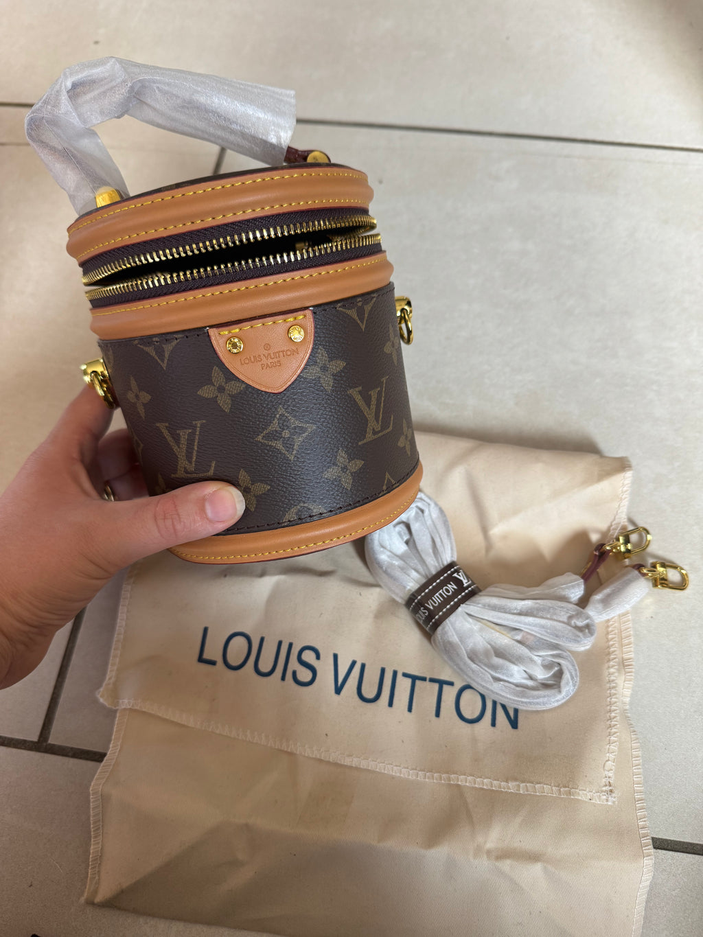 Sac avec bandoulière